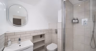 Flat 1, 24 Newport