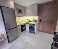 27 Angle Rue 1 BR Serviced Apartment
