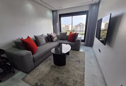 27 Angle Rue 1 BR Serviced Apartment
