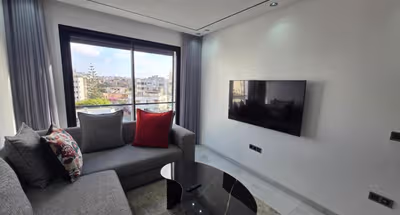 27 Angle Rue 1 BR Serviced Apartment