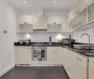 Fully equipped kitchen at Farringdon Residences by MySquare