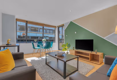 Farringdon Residences by MySquare