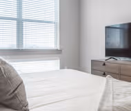 East Riverside Drive Apartment