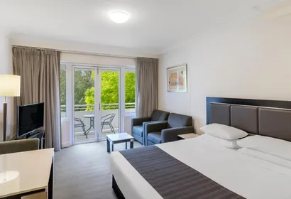 Apartment Hotel with City View