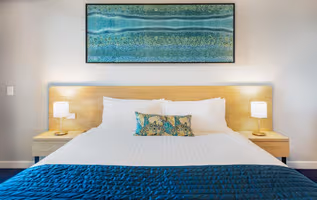 Koorliny Way Serviced Apartment