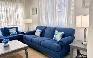 Elegant & Spacious Townhouse in Nassau