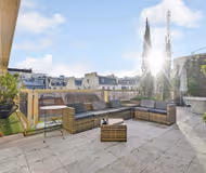 1BR Service Apartment with Terrace in champs Elysee