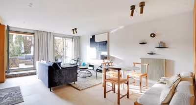 1BR Service Apartment with Terrace in champs Elysee