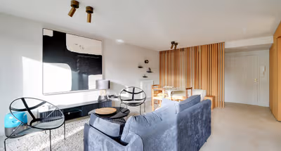 1BR Service Apartment with Terrace in champs Elysee