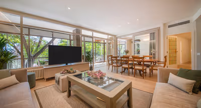 Ronda del General Serviced Apartment