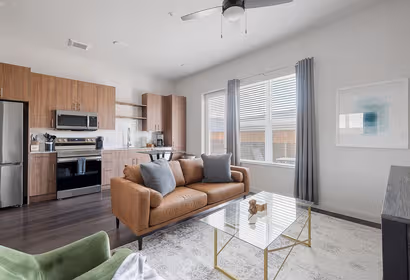 1 BR with Private Backyard in Dallas
