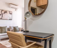 Pg. de St. Joan Serviced Apartment