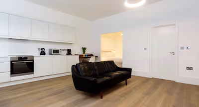 Contemporary in Swiss Cottage