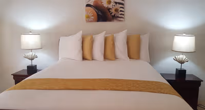 Beautiful Bahamas Condos with Beach Access