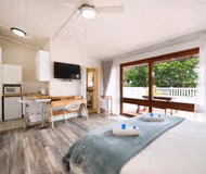 10th Ave One Bedroom Apartment in Port Elizabeth