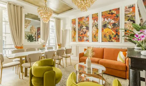 Velvet, Gold & Glamour In Opéra