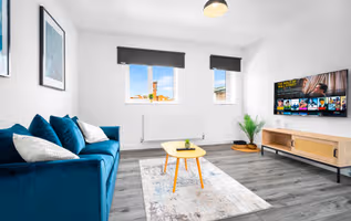 Luxury Apartment - Parking - WiFi - Cradley Heath