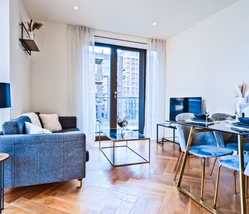 Elegant serviced apartment in Nine Elms