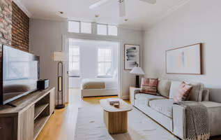 Christopher Street Serviced Apartment