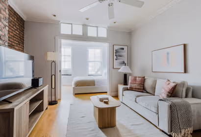 Christopher Street Serviced Apartment