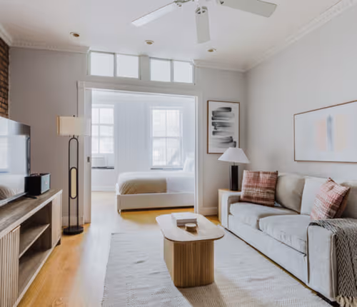 Christopher Street Serviced Apartment