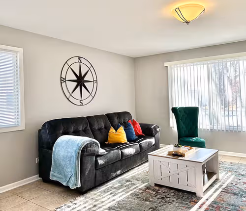 Fox Hill Road Apartment