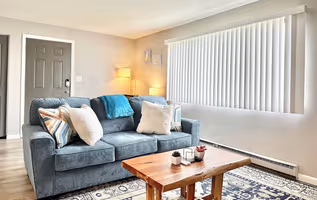 Felten Road Apartment