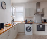 (PARK119) Parkstone Central 2s