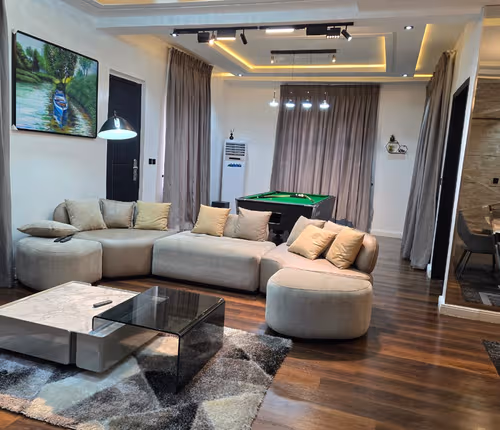 Owolabi St Serviced Apartment