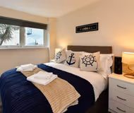 52 Meridian Bay