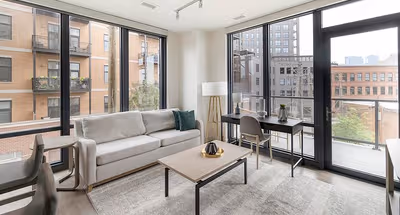 N Aberdeen St Apartment