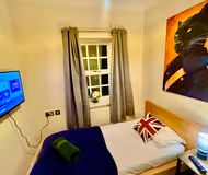 Albany - 5 bedroom house