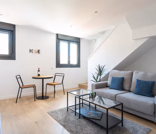 Calle Adela de Balboa Serviced Apartment