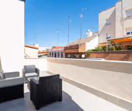 Calle Adela de Balboa Serviced Apartment