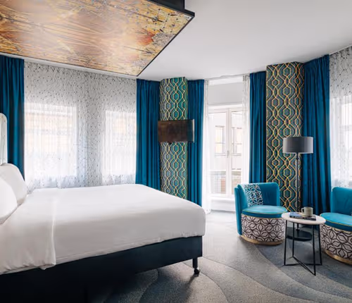 Amstel Serviced Apartment