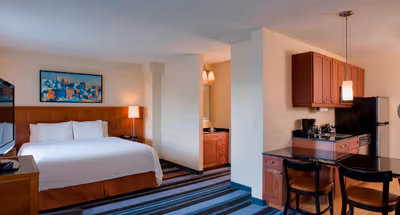 6th Avenue Aparthotel