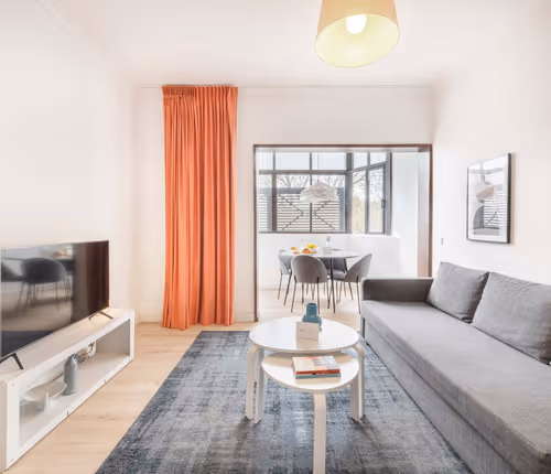 Martinho Serviced Apartment