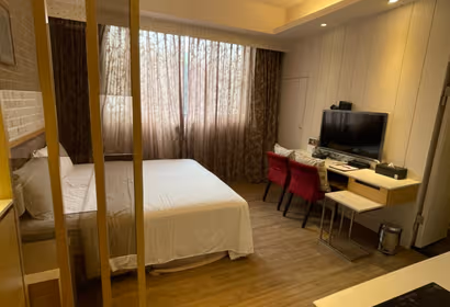 Xinsgeng N. Rd Serviced Apartment