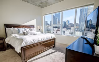 Spire 14th Street Apartment