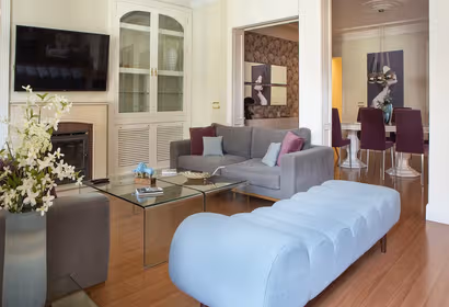 A 250m2 Barrio de las Letras abode for an extra glamorous stay in the city of lights