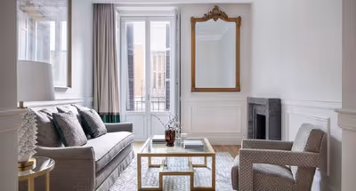 Bloom with a Signature Luxury on Pl. de Tirso de Molina