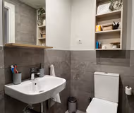 Bronce Serviced Apartment