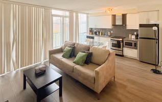 The Fly Luxury Suites