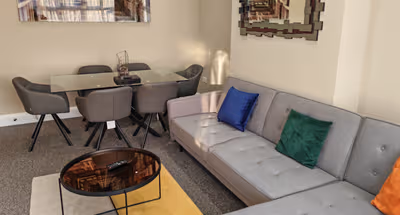 Lovely And Spacious 3 Bedroom Apartment