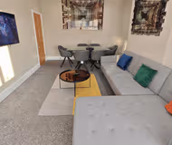 Lovely And Spacious 3 Bedroom Apartment