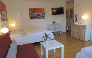 Geyerspergerstrasse Serviced Apartment