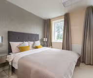 9 Regent Mews