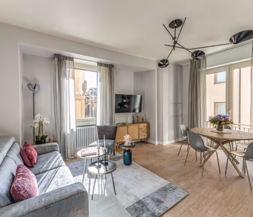 3-Bedroom Jewel with Breathtaking Ponte Vecchio Vistas