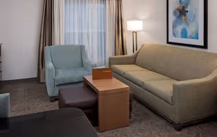 Glen Blvd Apart Hotel