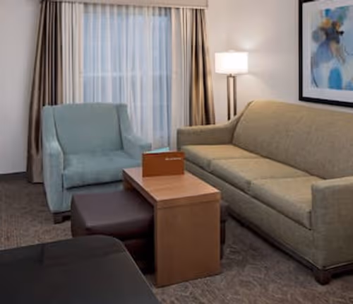 Glen Blvd Apart Hotel